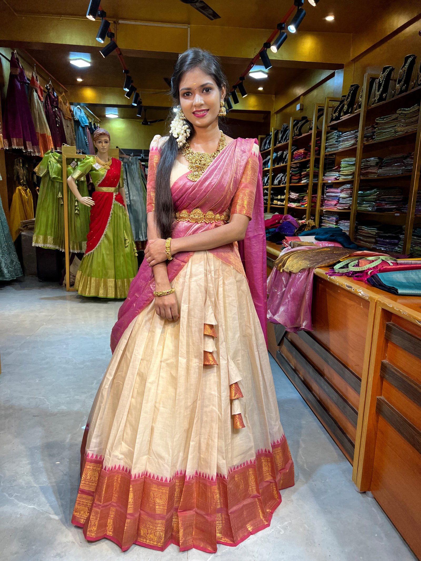 D92652F5-799A-40C2-9B9F-2098FB8E07FD D92652F5-799A-40C2-9B9F-2098FB8E07FD