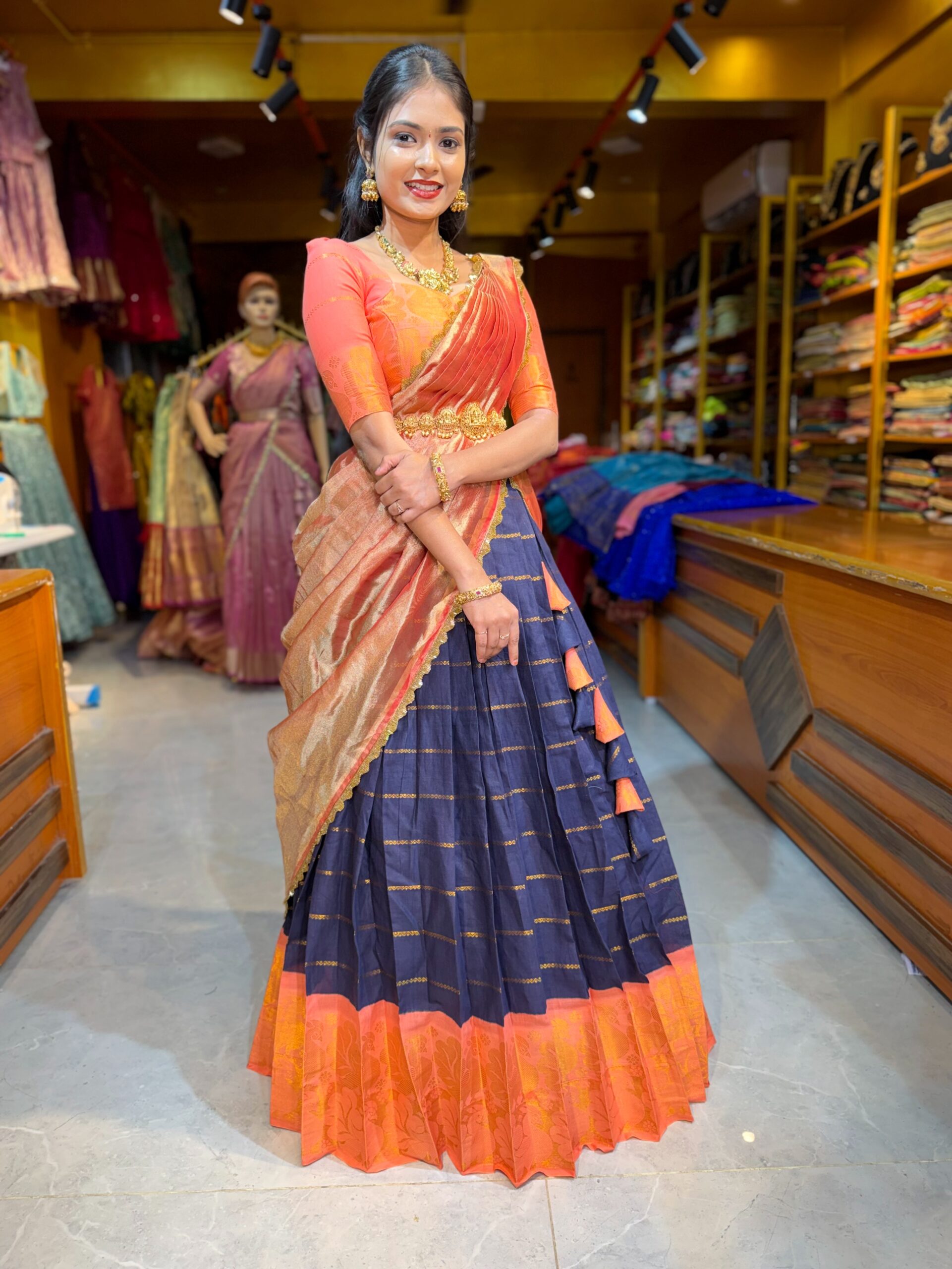 THAALAM SUNGUDI - Navvy Blue